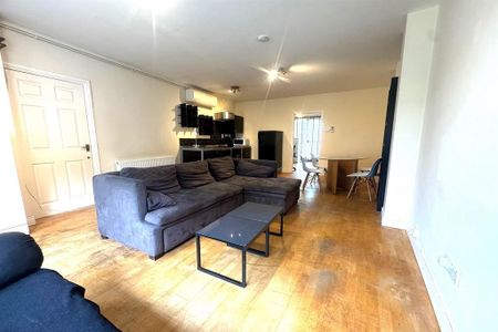 1 bedroom apartment to rent - Photo 2