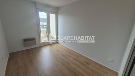 Location Appartement 2 pièces 47m² LILLE 59000 - Photo 3