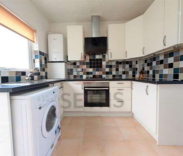Rotherby Avenue, Rushey Mead, Leicester, LE4 - Photo 2