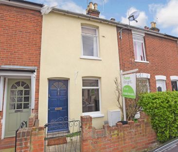 2 bedroom terraced house to rent - Photo 4