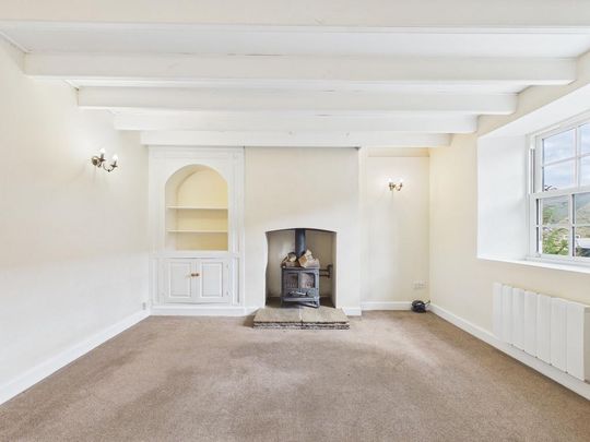 4 bedroom detached house to rent - Photo 1