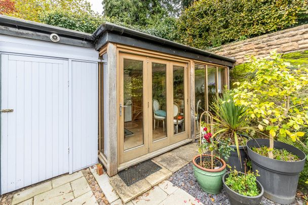 The Coach House, NG7 - Photo 1