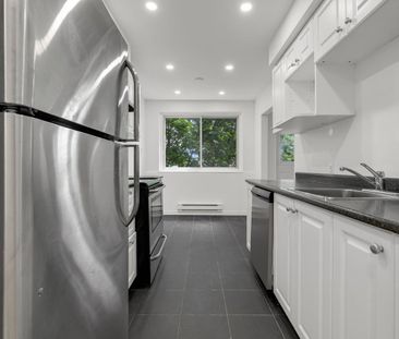 6860 Avenue Fielding apartment — Montréal, QC (2-Bedroom) - 2 Bedroom - Photo 1