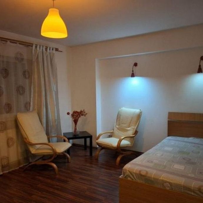 Mihai bravu foisorului bloc nou timpuri noi - Fotografie 1