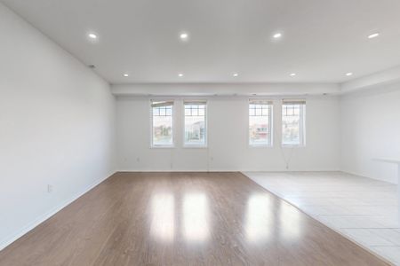 For Lease - 54 Chesterwood Crescent, Brampton, Ontario - Photo 4