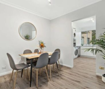 Peaceful serenity with urban convenience - Photo 5