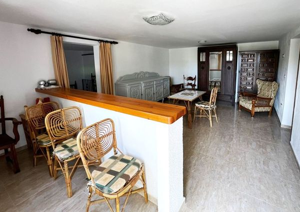 Villa for rent in Javea with 3 bedrooms and private pool