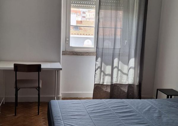 Quartos para estudantes av de Madrid Areeiro