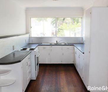 89 Bywong Street, Toowong, QLD 4066 - Photo 2