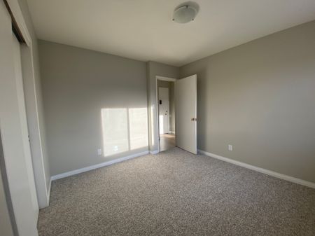 Ferncrest Manor - Photo 4