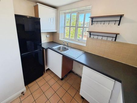 2 bedroom flat to rent - Photo 5