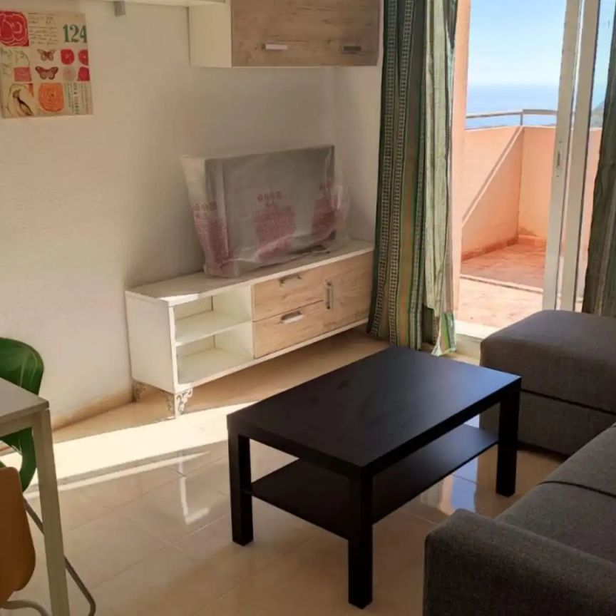 Piso de alquiler en Calle de las Higueras, 93, La Envía - Photo 1