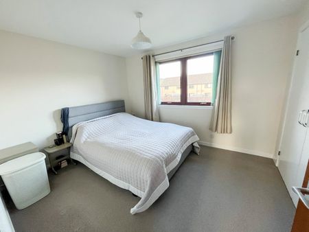 49 Green Road, AB54 8BE, Huntly - Photo 2
