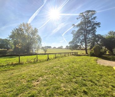 1 bedroom semi-detached house to rent - Photo 6