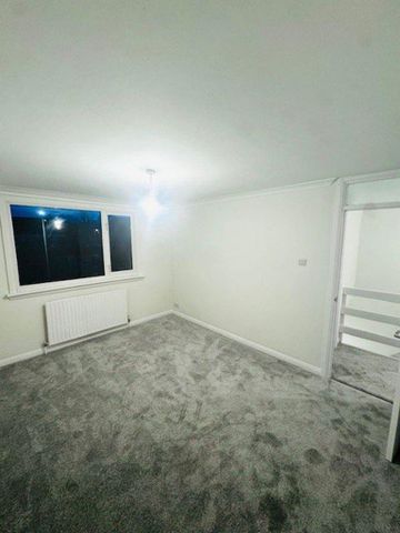 3 bedroom house to rent - Photo 3