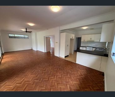 17 Boden Avenue, Strathfield, NSW 2135 - Photo 5