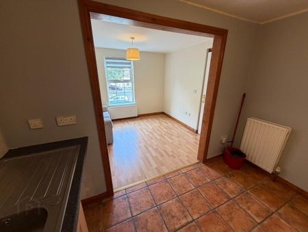 16 St. Mary's Gardens, Belfast, BT12 7LG - Photo 2