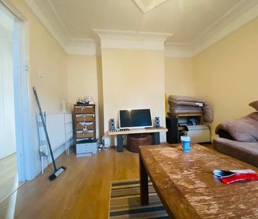 4 bedroom house to rent - Photo 1