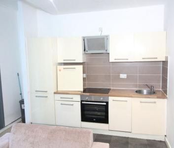 S1 - Solly Place - 2 Bed , 2 Bath . - Photo 3