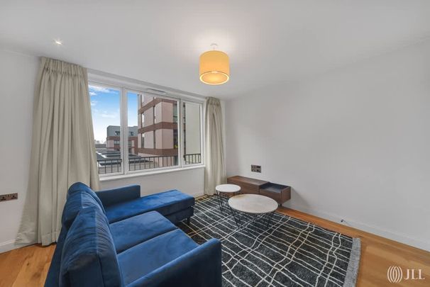 Carpet Street, Sugar House Island, E15 - Photo 1