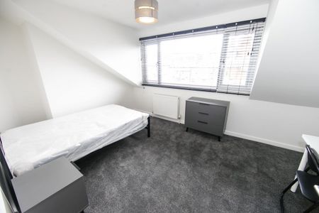 Norwood Road, Hyde Park, Leeds - Photo 4