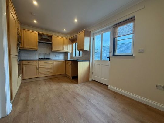 Bradninch, Exeter - Photo 1