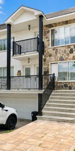 5 1/2 Haut Duplex St Leonard - Rue Dunant/Boul Robert - Photo 4