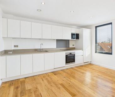 49 Station Road, Gerrards Cross,SL9 - Photo 5