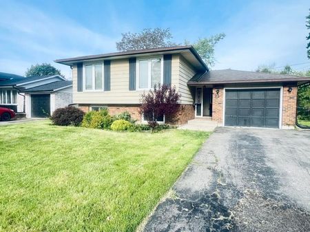 For Lease - 25 Idylwood Road, Welland, Ontario - Photo 3