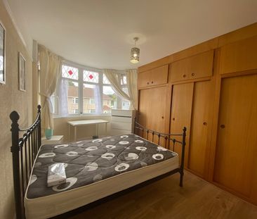 Room in a Shared House, Filton Avenue, BS34 - Photo 6