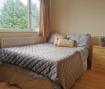 1 bedroom in a house share to rent - Photo 4
