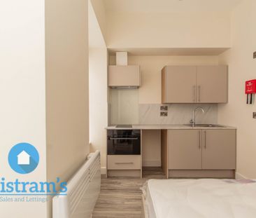 1 bed Apartment for Rent - Photo 3
