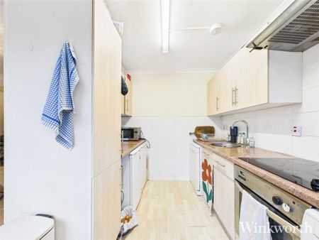 2 bedroom apartment to rent - Photo 5