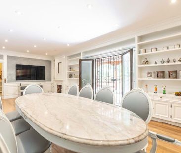 Madrid, Community of Madrid 28025 - Photo 5