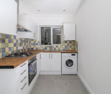 Bitterne Road West, Southampton - Photo 5