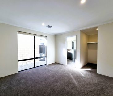 Brand-New Modern Luxury Home for Lease - Photo 4