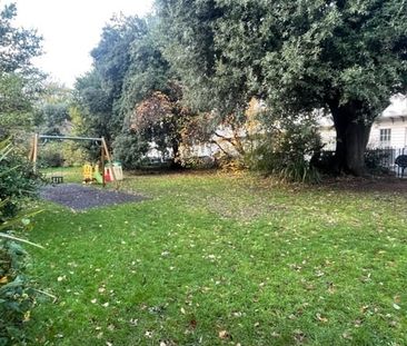 Caledonia Place, Bristol - Photo 3