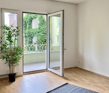 Gepflegte 2-Zimmer-Wohnung mit Balkon | Ausblick ins Grüne - Foto 1