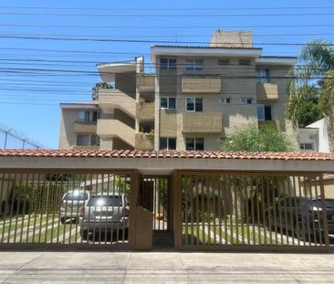 Renta - Departamento - Photo 1