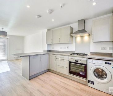 2 bedroom terraced house to rent - Photo 6