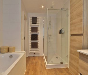 Woning met 2 slpks en tuin nabij centrum Beveren! - Photo 4