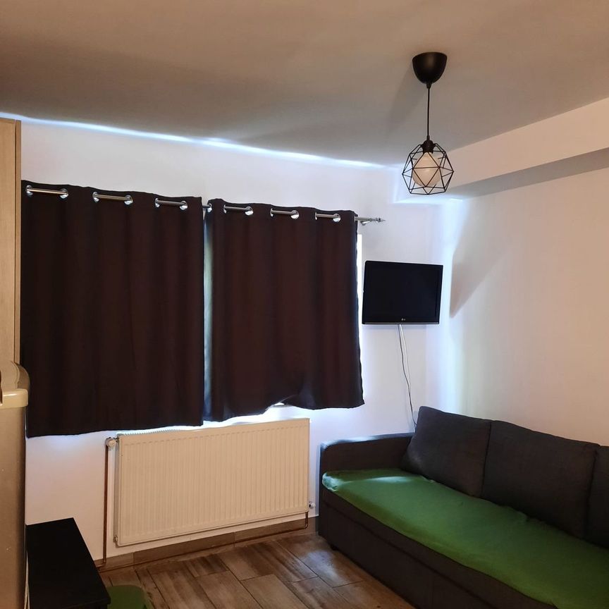 Apartament 1 camera, zona Aradului - Piata Verde - Fotografie 1