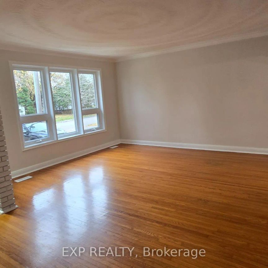 24 FULHAM STREET - Photo 1