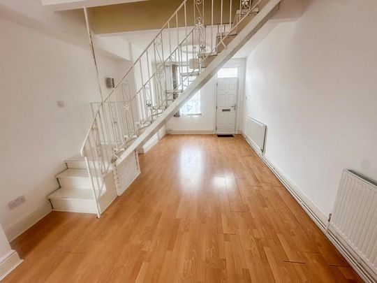 2 bedroom house to rent - Photo 1