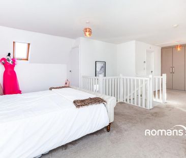 5 bedroom detached house to rent - Photo 5