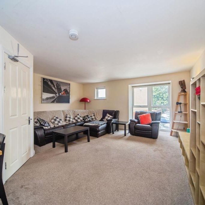 4 bedroom house to rent - Photo 1