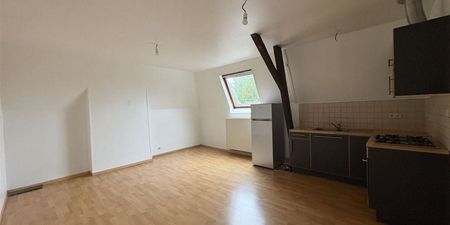 Appartement te huur in Péruwelz voor € 500 met 1 slaapkamer - Photo 3