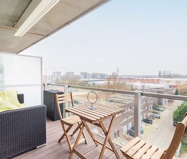Appartement met twee slaapkamers en ruim terras - Photo 4