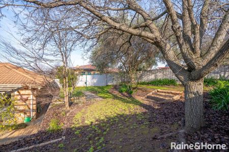 Family-friendly home in an ideal location - Photo 3
