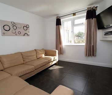 6 Bed - Plym Street, Plymouth - Photo 1